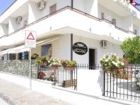 Holiday In Paestum 2*