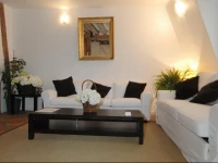 Gregoire Apartment 1*