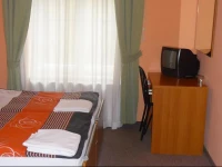 Pension City Center & L`Opera 3*