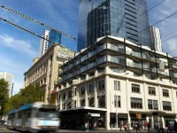 City Edge on Elizabeth Apartment Hotel 3*