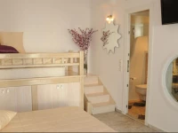 Starlight Luxury Studios 2*