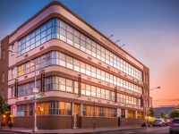 Pointe Plaza Hotel 3*