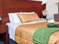 West Edmonton Mall Inn 2*