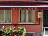 Best Island Hostel 3*