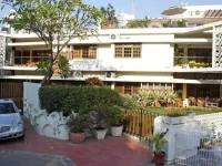 Ahuja Residency Golf Links 3*