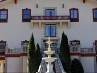 Hampton Inn Helen 3*