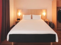 Ibis Cannes Plage La Bocca 3*