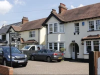 Hollybush Guest House 3*