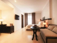 The Alcove Library Hotel 3*