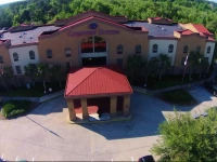 Comfort Suites Daphne 2*