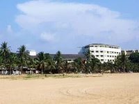 Browns Beach Hotel 3*