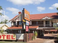 City Lights Motel 2*