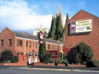 Leisure Inn Woolmers Inn 3*
