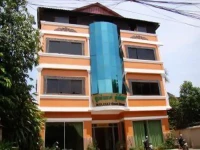 Molina 2 Guesthouse 2*