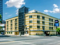 Howard Johnson Los Angeles 2*