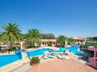 Blue Lagoon Holiday Apartments 3*