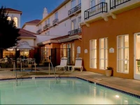 Hilton Garden Inn Napa 3*