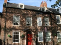 Sir William Fox Hotel 3*