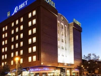 Hotel Albret 3*