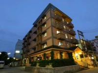 People Place Hotel 1 2*