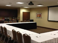 Comfort Suites Manhattan 3*