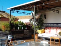 Triana Backpackers 2*