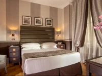Hotel Royal Court 4*