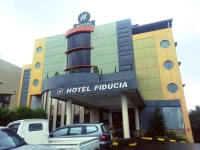 Fiducia Hotel Serpong 2*