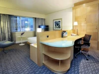 Hilton Paris La Defense 4*