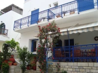 Naxos Sun Apartments 2*