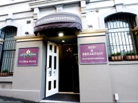 Woolbrokers Hotel 2*