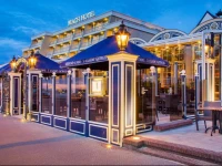 Beach Hotel Noordwijk 4*