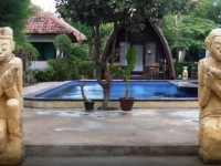 Coral Beach 2 Bungalow