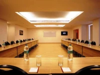 Red Fox Hotel Hyderabad 3*