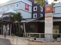 Ibis Newcastle 3*