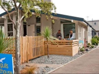 Seagulls Guesthouse 2*