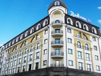 Radisson Blu Hotel Kyiv Podil 4*