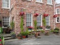 Ba Ba Guest House 4*