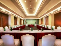 Grand Zuri BSD City 4*