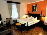 Hotel Aviv Dresden 3*