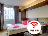 Meininger Hotel Berlin Hauptbahnhof 3*