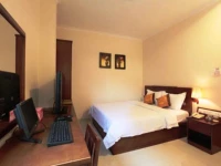 Khach San Hoa Dong Duong 2*