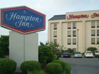 Hampton Inn Lima 3*