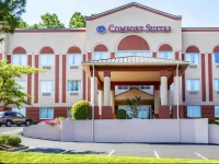 Comfort Suites Raleigh 2*