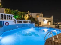 Korifi Suites & Apartments 4*
