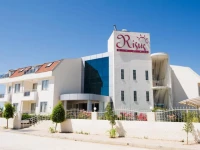 Risus Hotel Side 3*