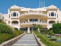 Continental Plaza Beach Resort 5*