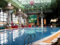 California Garden Hotel 5*