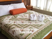 Fuente Oro Business Suites 2*