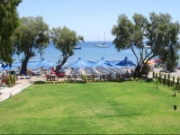 Parilti Beach & Apartments 2*